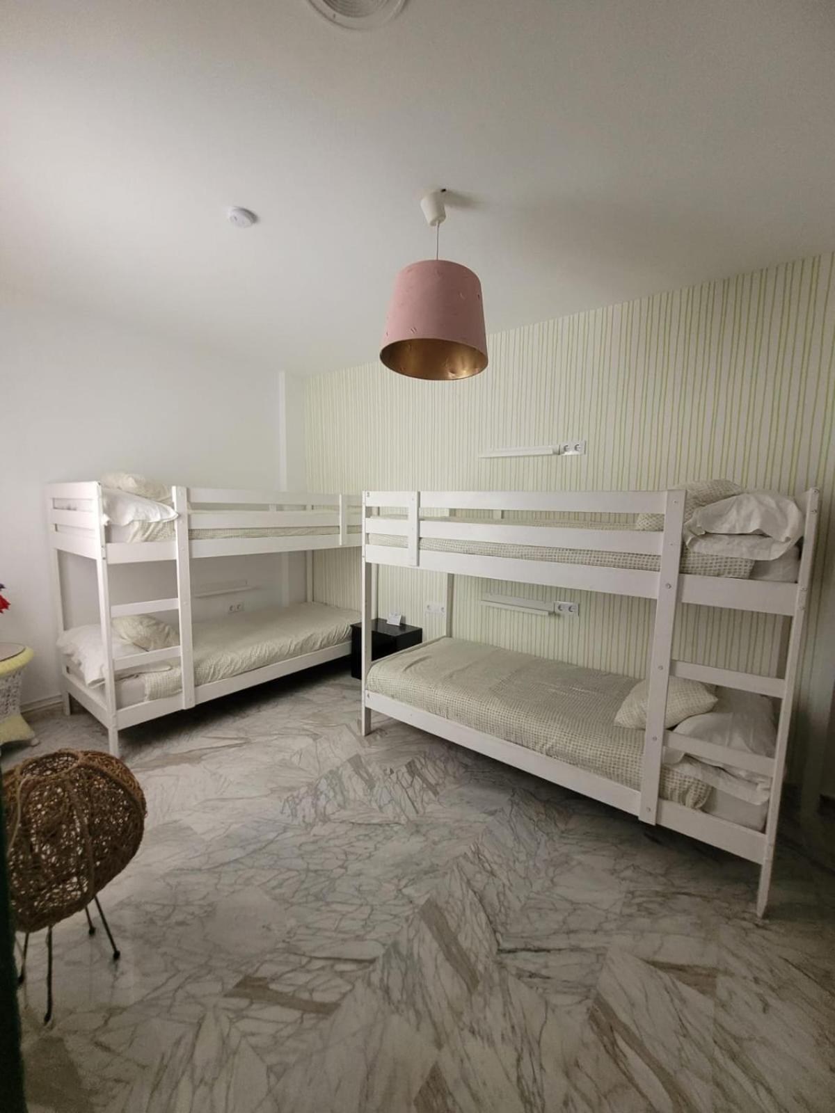 Alojamiento A 5 Minutos De La Feria Hotell Córdoba Exteriör bild